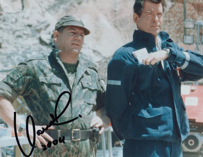 Claude-Oliver Rudolph autograph