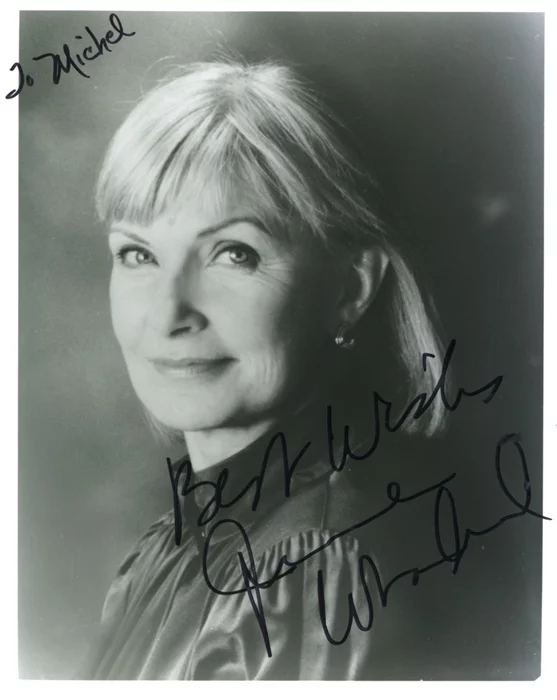 Joanne Woodward autograph