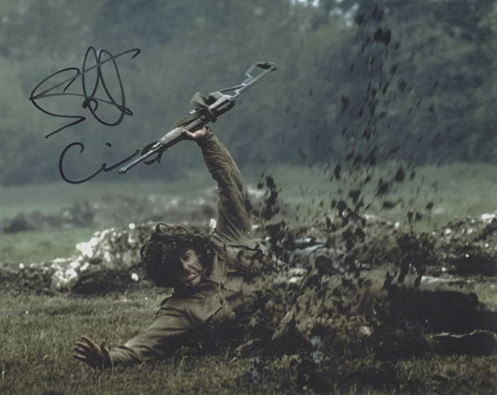 Scott Grimes autograph