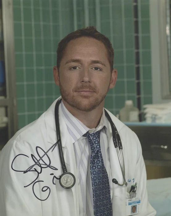 Scott Grimes autograph
