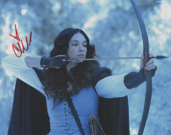 Crystal Reed autograph