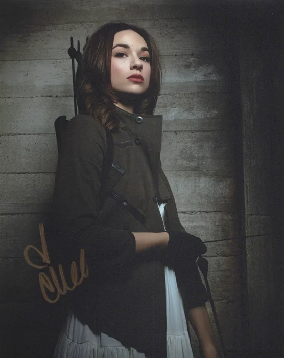 Crystal Reed autograph