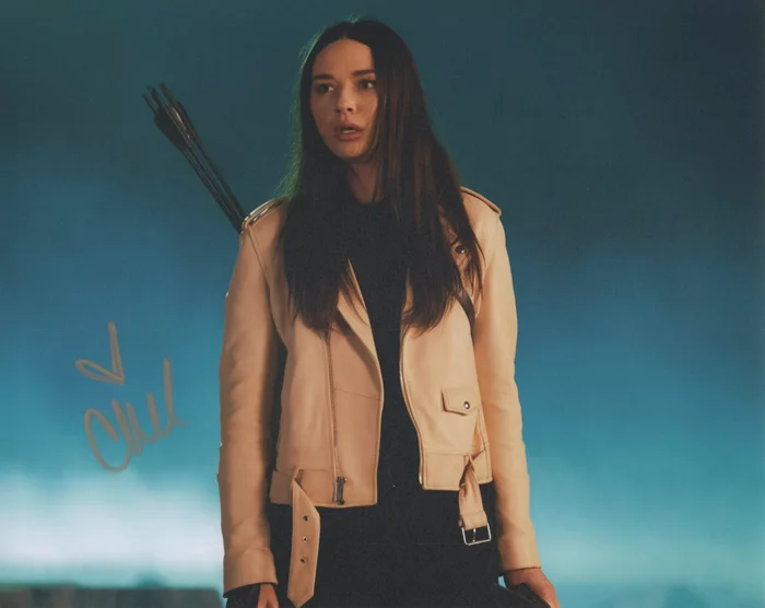Crystal Reed autograph