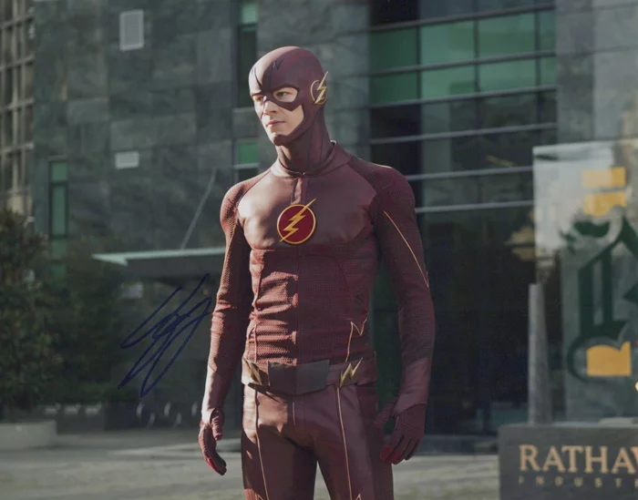 Grant Gustin autograph