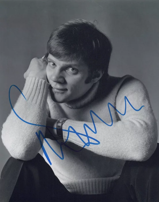 Malcolm McDowell autograph