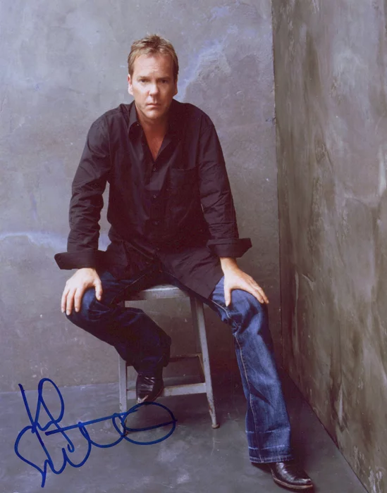 Kiefer Sutherland autograph