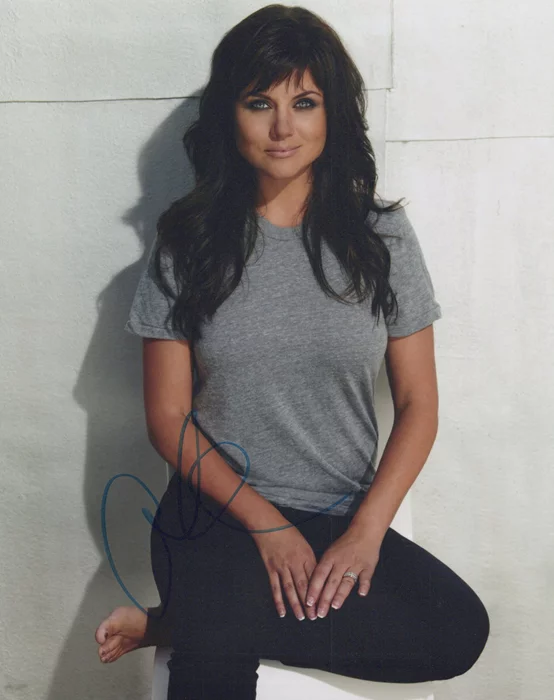 Tiffani Thiessen autograph