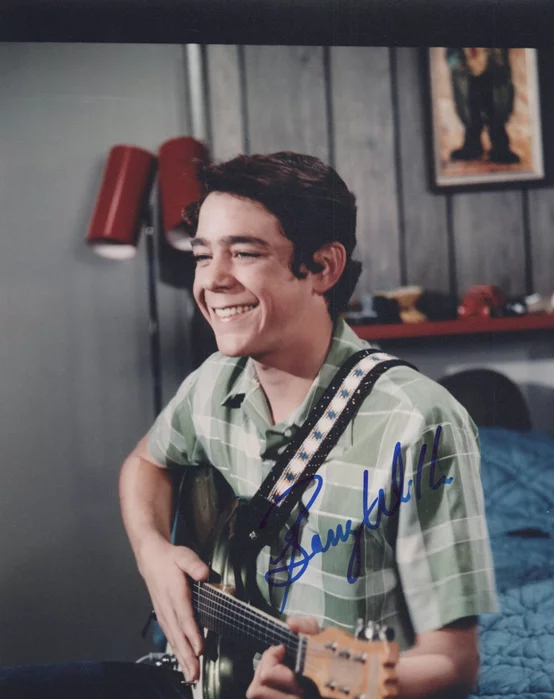 Barry Williams autograph