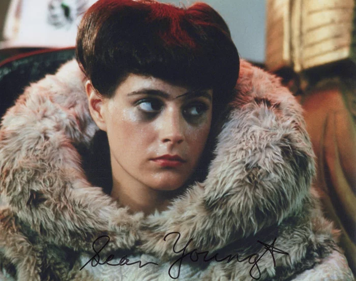 Sean Young autograph