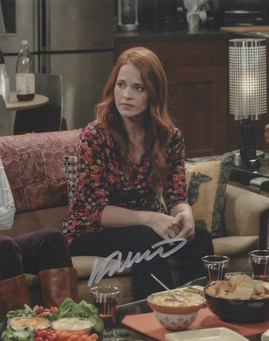 Katie Leclerc autograph