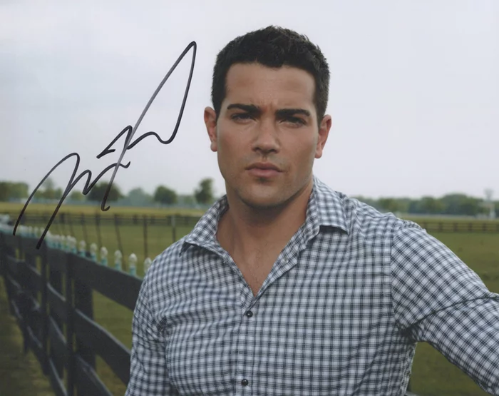 Jesse Metcalfe autograph