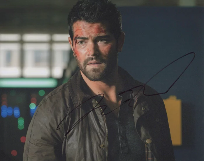 Jesse Metcalfe autograph