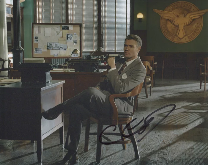 Chad Michael Murray autograph