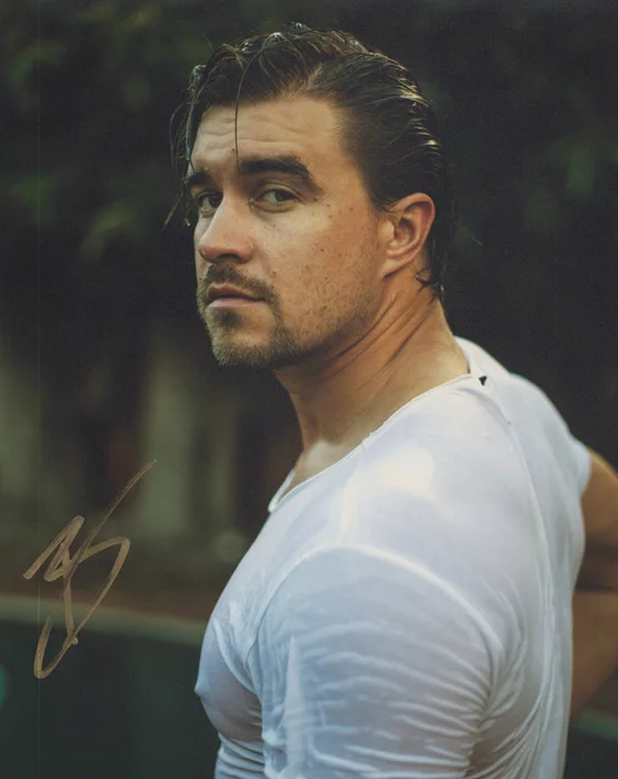 Rob Mayes autograph