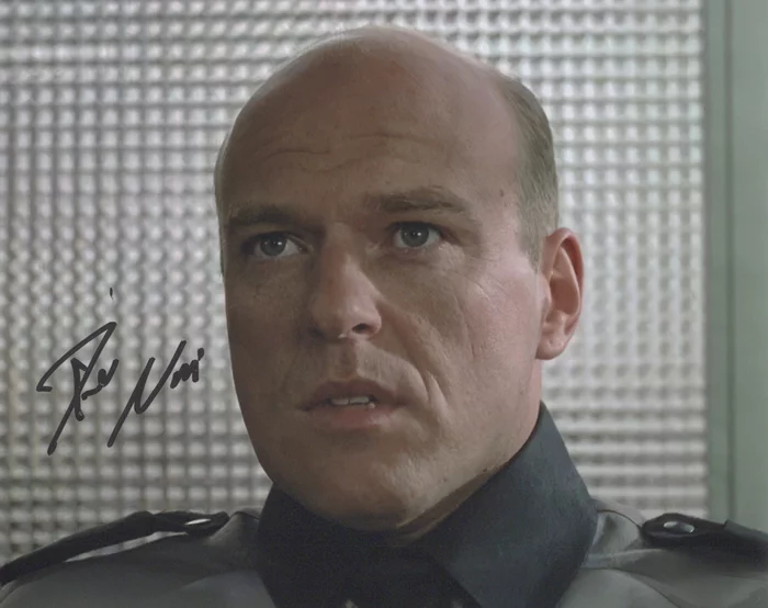 Dean Norris autograph