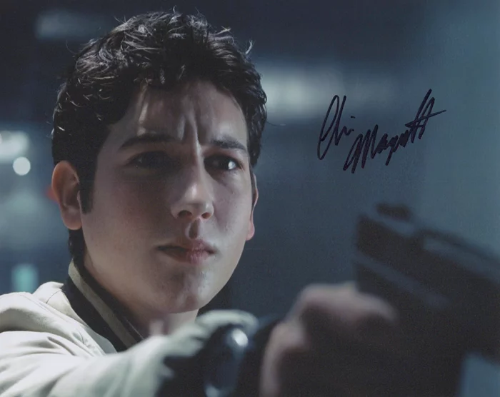 Chris Marquette autograph
