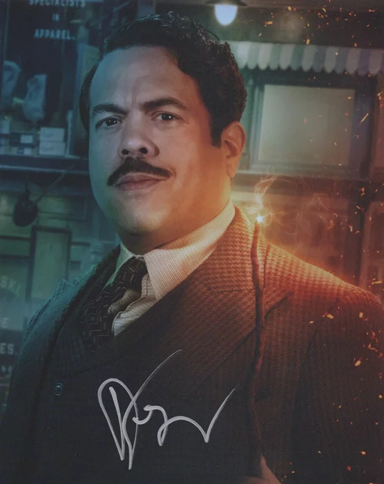 Dan Fogler autograph