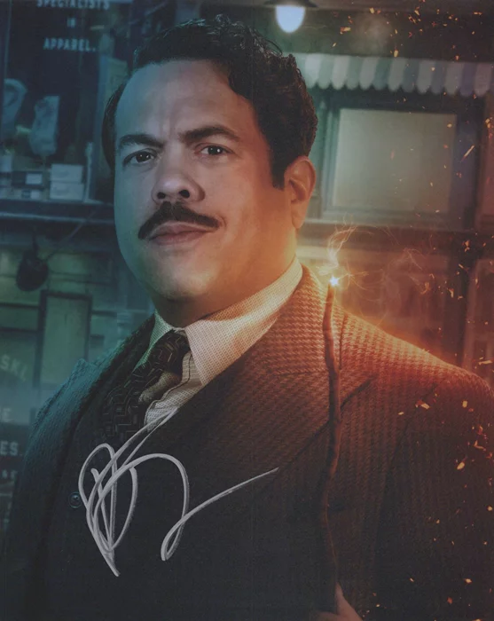 Dan Fogler autograph