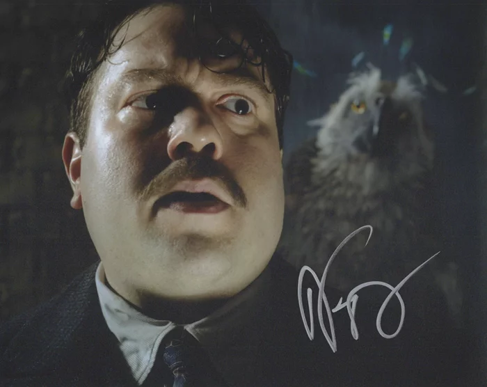 Dan Fogler autograph