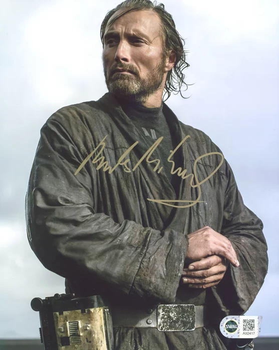 Mads Mikkelsen autograph