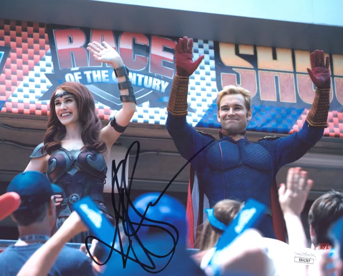 Antony Starr autograph