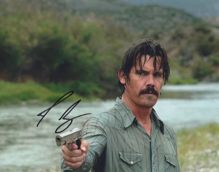Josh Brolin autograph