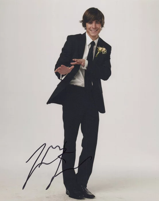 Zac Efron autograph
