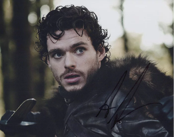 Richard Madden autograph