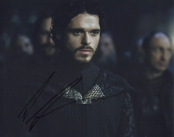 Richard Madden autograph