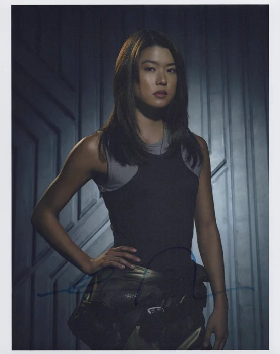 Grace Park autograph