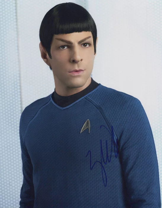 Zachary Quinto autograph