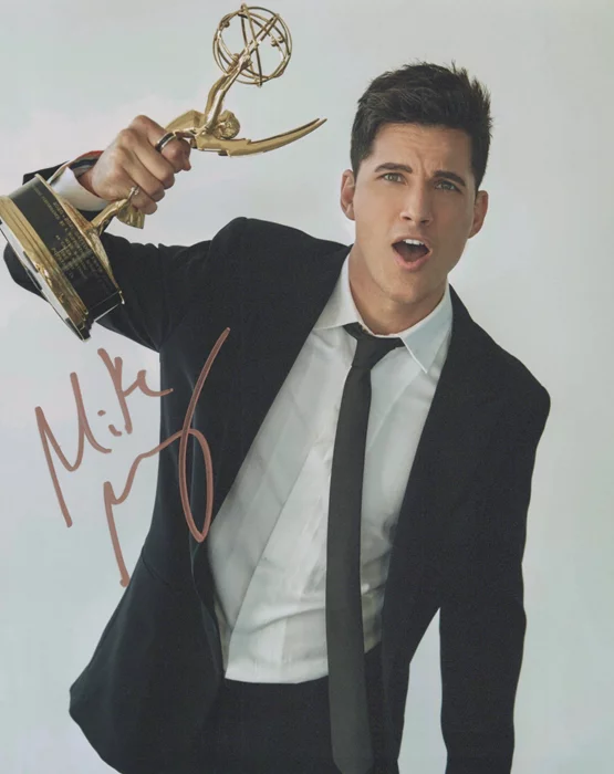 Mike Manning autograph