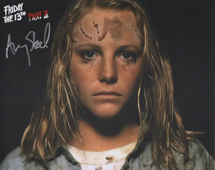 Amy Steel autograph