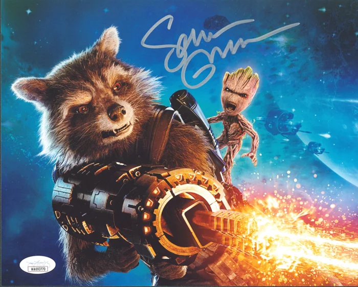 Sean Gunn autograph