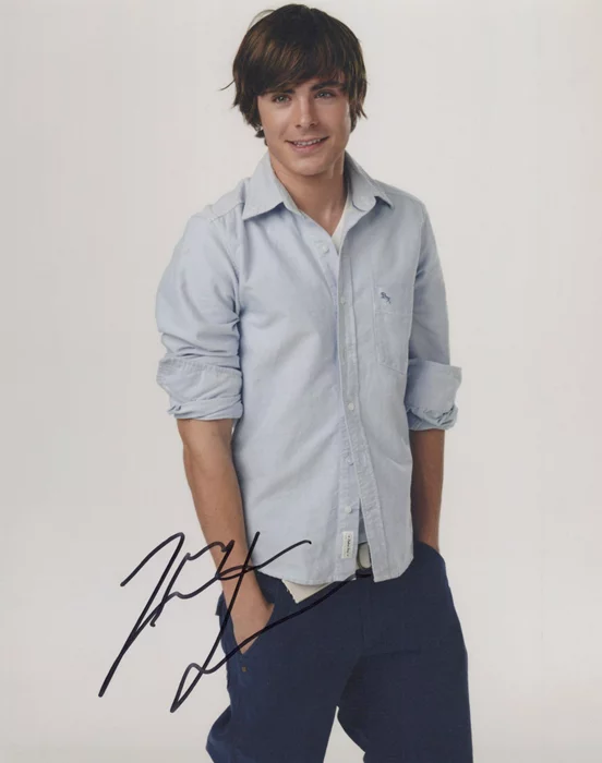 Zac Efron autograph