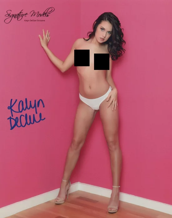 Kalyn DeClue autograph