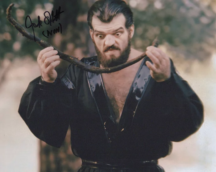 Jack O'Halloran autograph