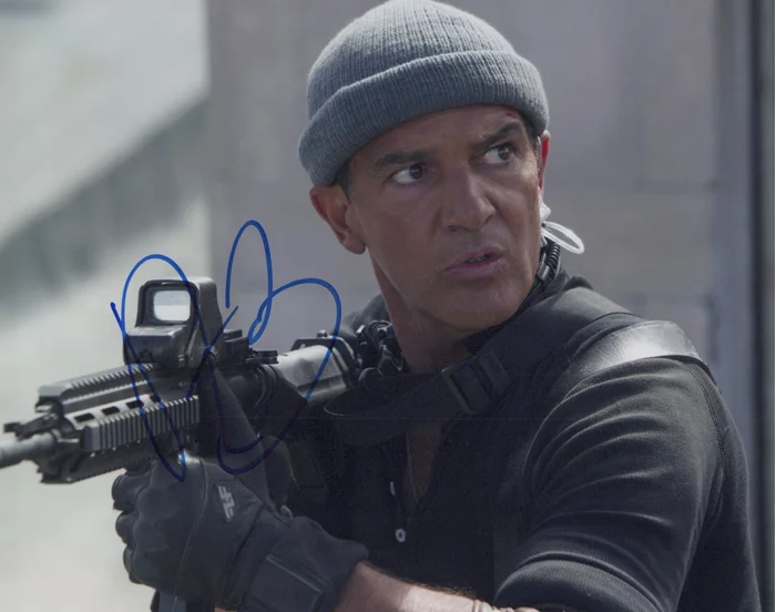 Antonio Banderas autograph