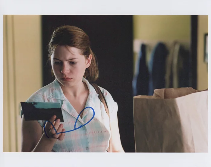 Michelle Williams autograph