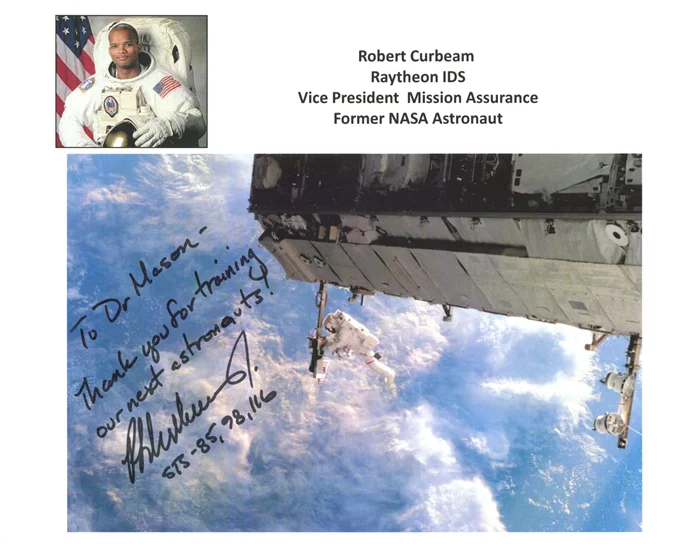 Robert Curbeam autograph