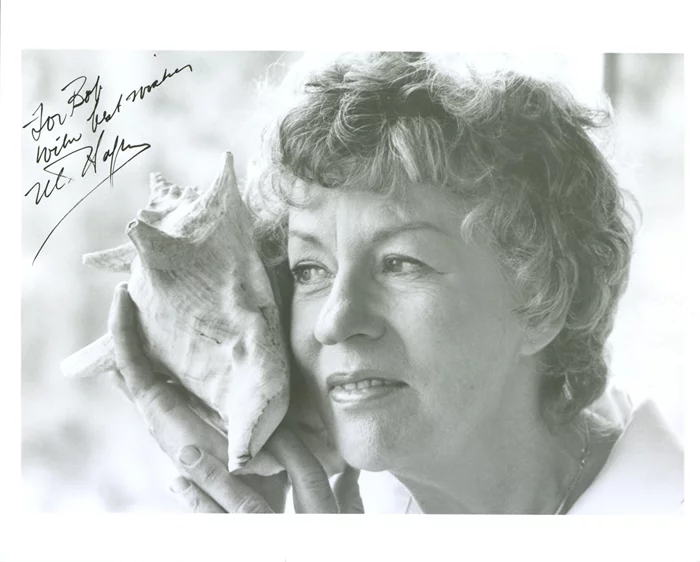 Uta Hagen autograph