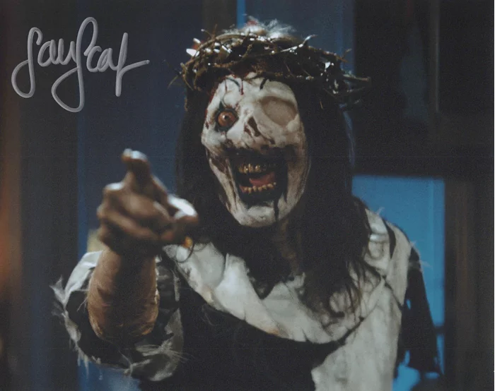 Samantha Scaffidi autograph