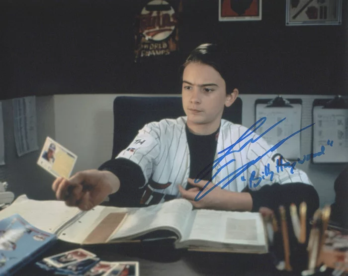 Luke Edwards autograph