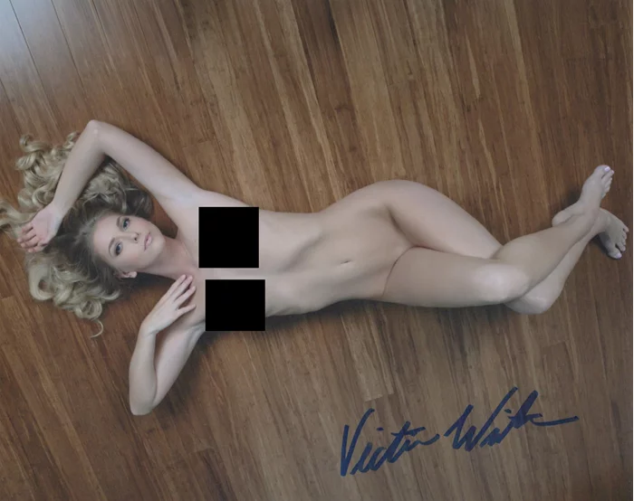 Victoria Winters autograph