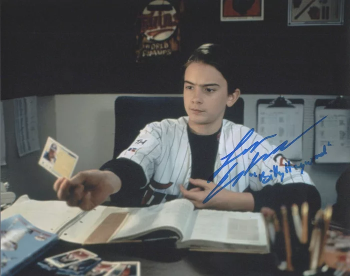 Luke Edwards autograph
