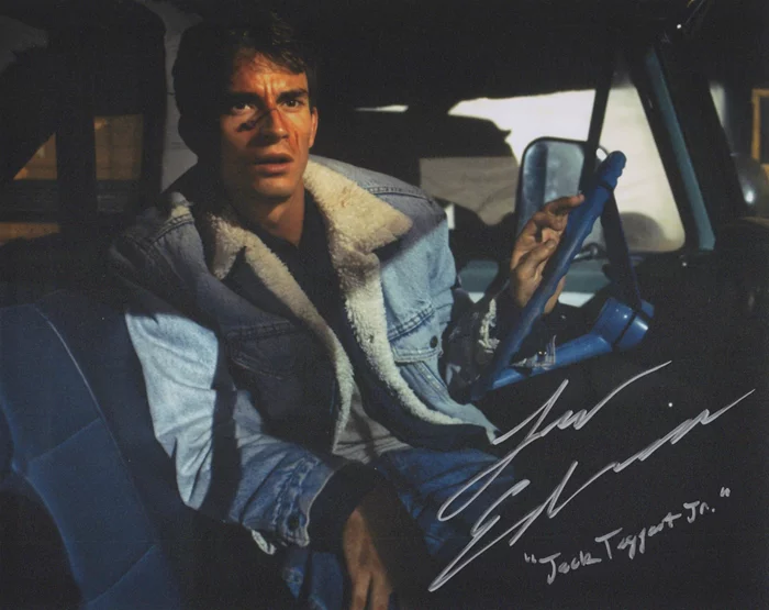 Luke Edwards autograph
