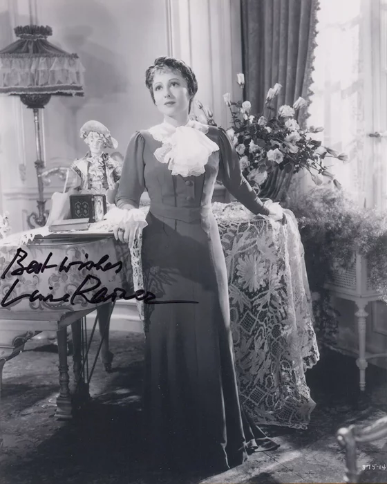 Luise Rainer autograph