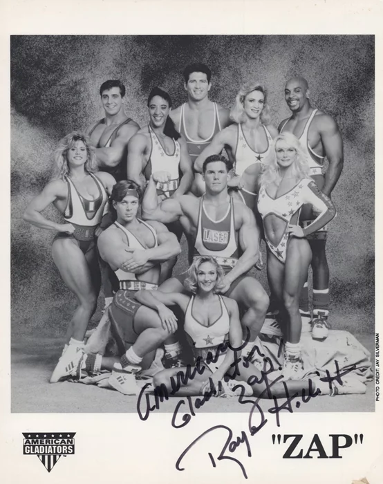 Raye Hollitt autograph