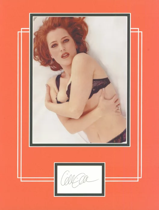 Gillian Anderson autograph
