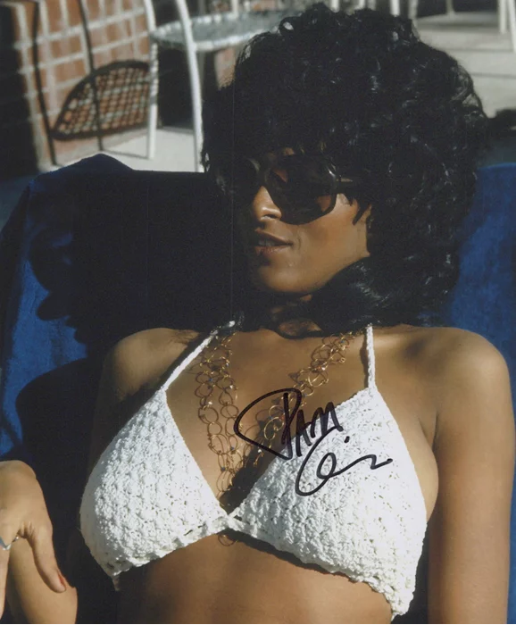 Pam Grier autograph